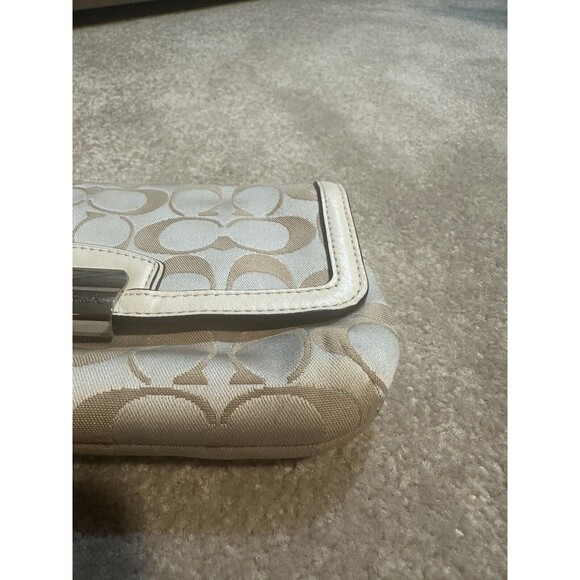 Coach Kristin Signature Wristlet Beige Canvas White Leather, Small Purse Bag - Picture 10 of 14